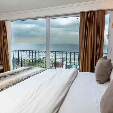 Seatanbul Hotel