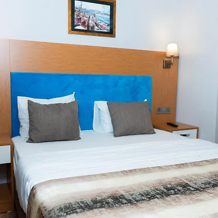 Seatanbul Hotel