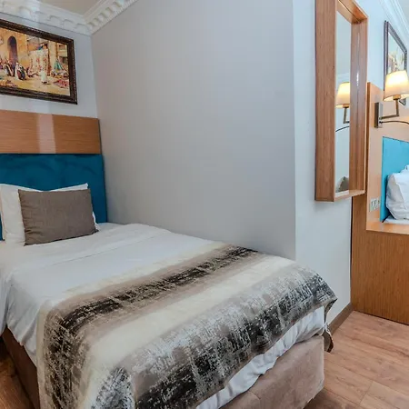 Seatanbul Hotel